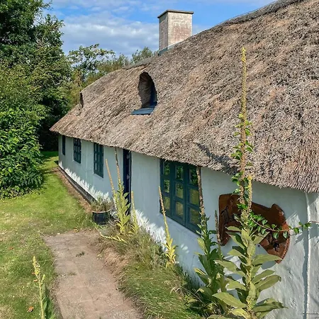 別荘 Gorgeous In With Wifi Vemb